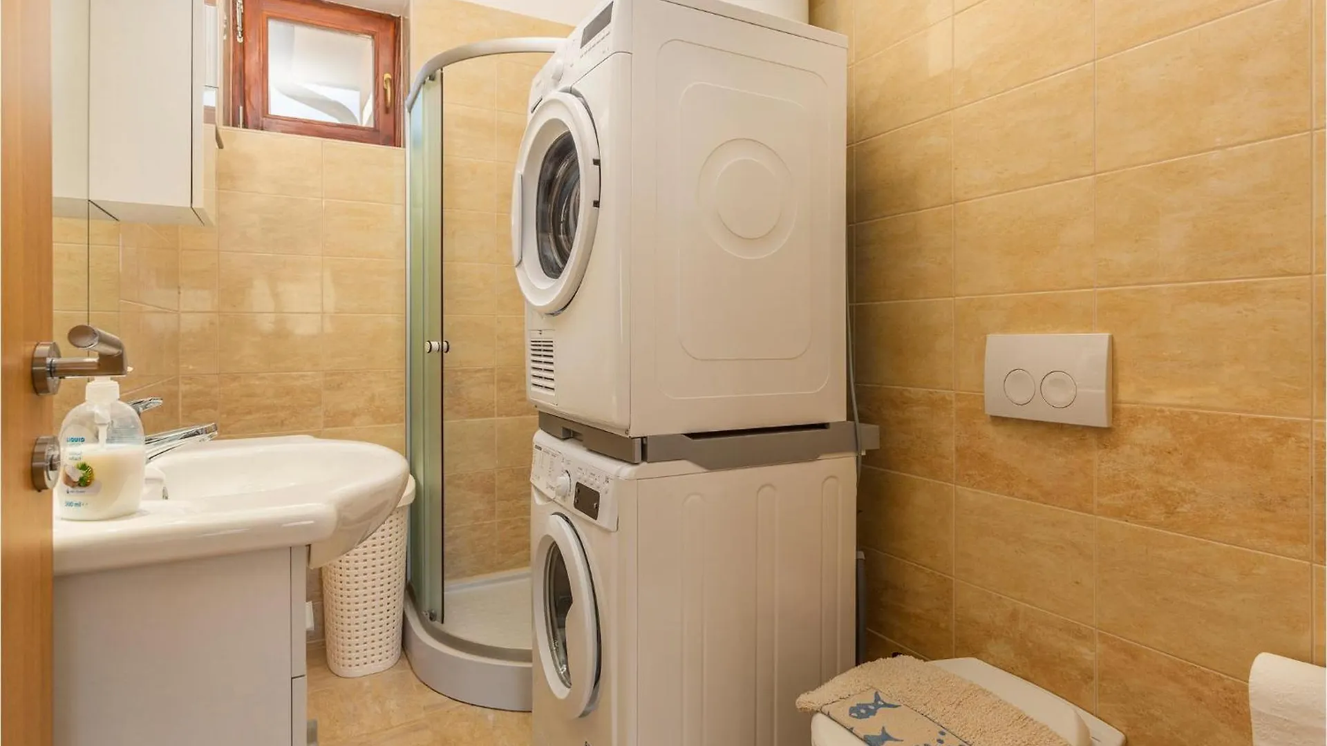 Pet Friendly Home In Gostinjac With Wifi 펜션