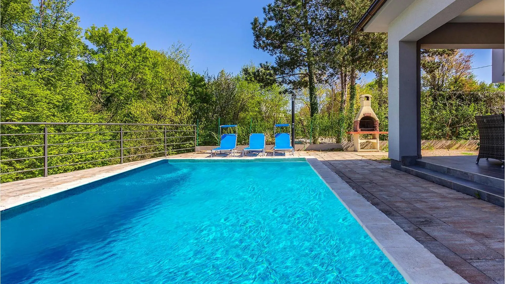 Pet Friendly Home In Gostinjac With Wifi 0*,